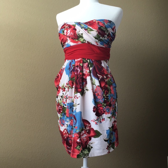 Dresses & Skirts - FLORAL DRESS w/ POCKETS & CUMMERBUND TIE